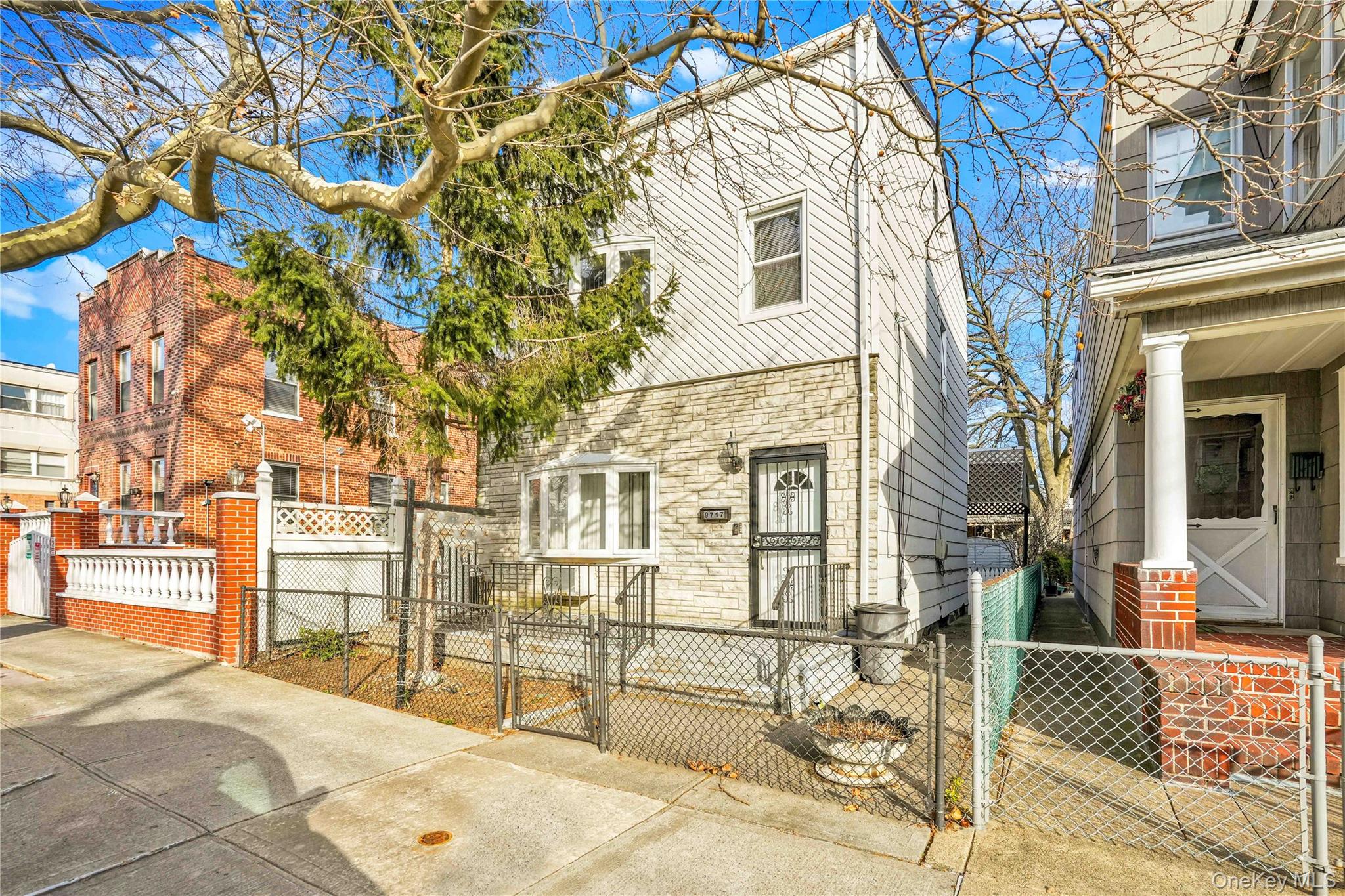 #4 photo, 9717 90th Street, कुईंस Ozone Park , NY 11416