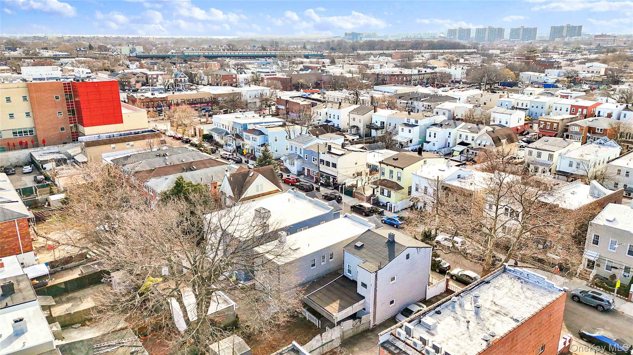 #7 photo, 9717 90th Street, कुईंस Ozone Park , NY 11416