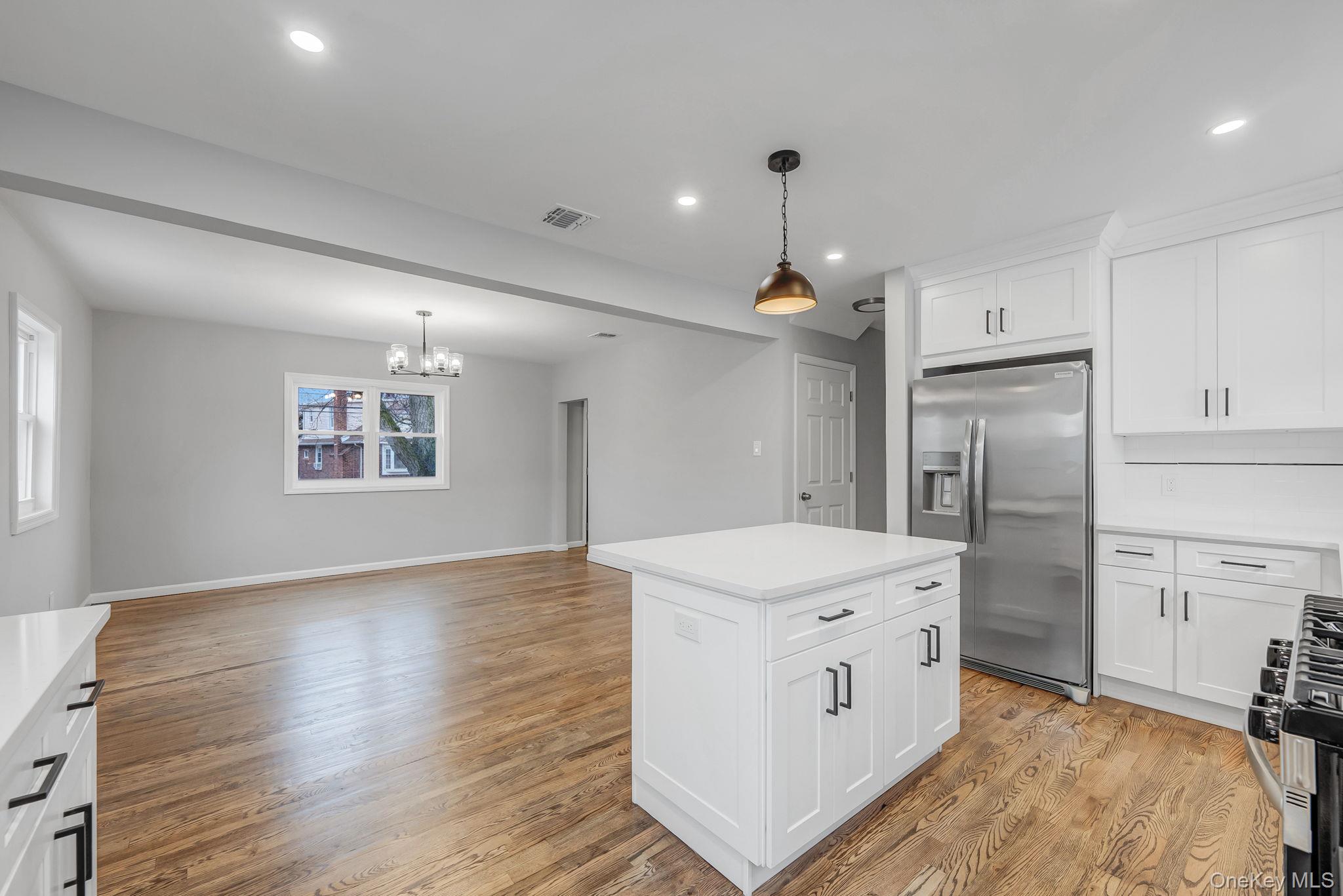 #10 photo, 125 Boden Avenue, Нассау ‖ Valley Stream , NY 11580