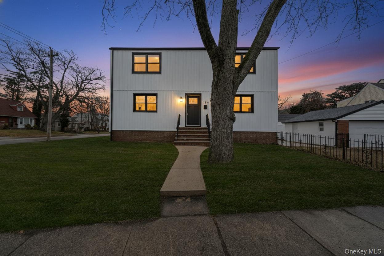 #2 photo, 125 Boden Avenue, Нассау ‖ Valley Stream , NY 11580