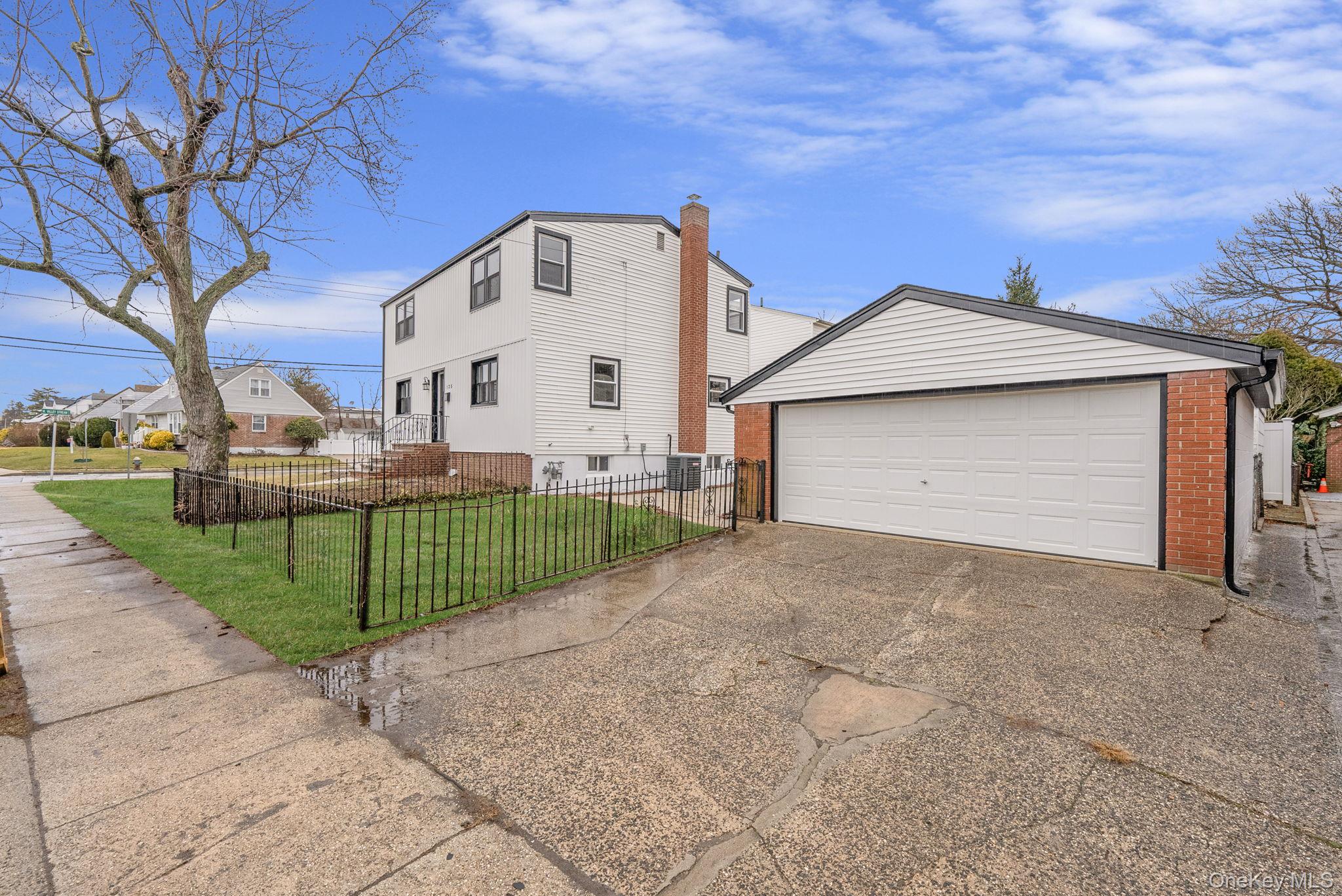 #7 photo, 125 Boden Avenue, Нассау ‖ Valley Stream , NY 11580