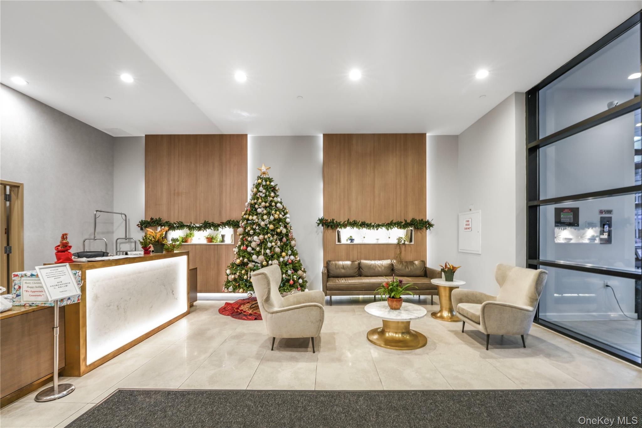 #18 photo, 88-08 Justice Avenue, कुईंस Elmhurst , NY 11373