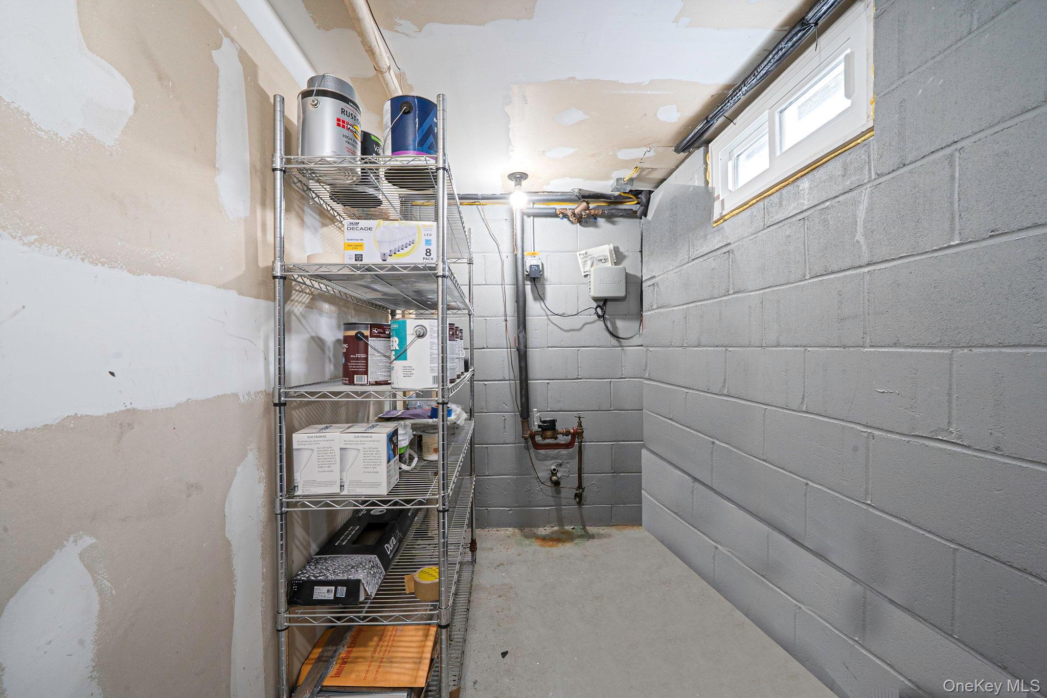 #19 photo, Bohemia, सफ़ोक काउंटी Bohemia , NY 11716