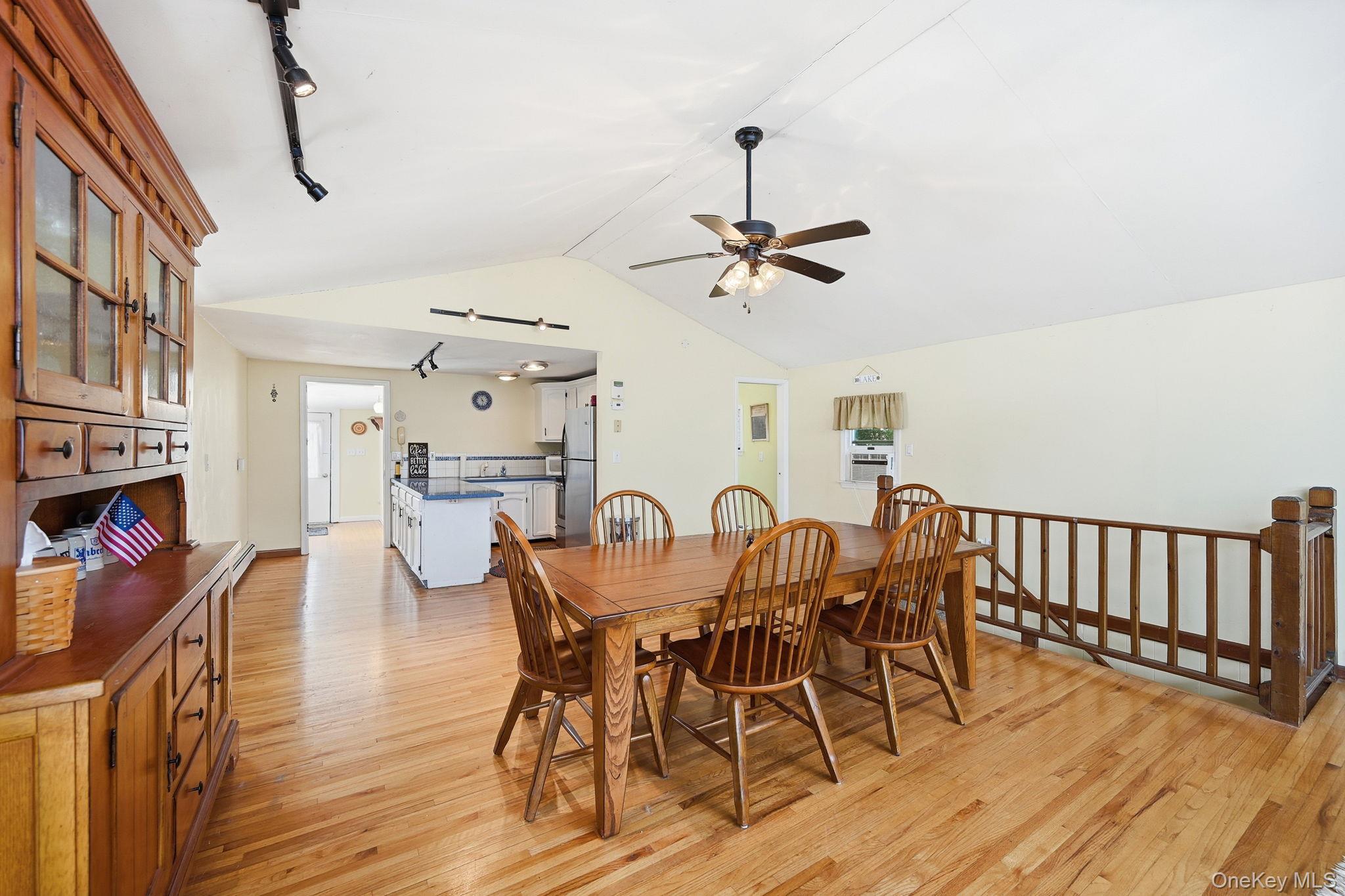 #13 photo, 8 Wendy Way, Warwick , NY 10925