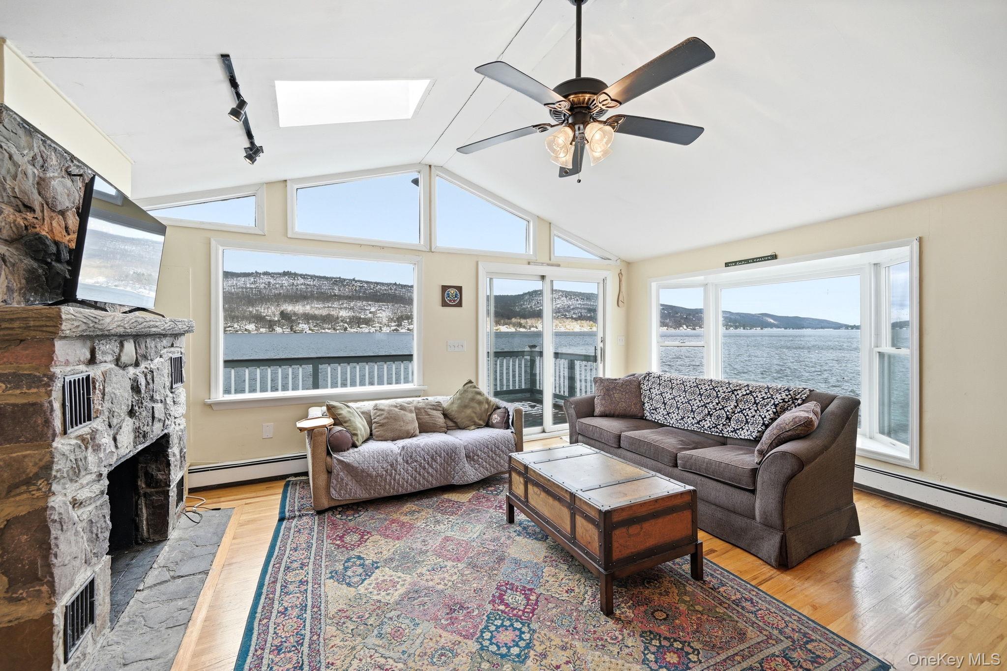 #16 photo, 8 Wendy Way, Warwick , NY 10925