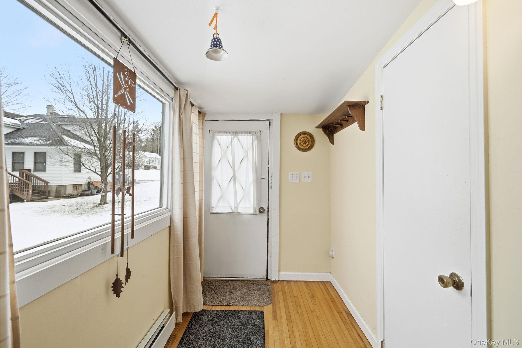 #6 photo, 8 Wendy Way, Warwick , NY 10925