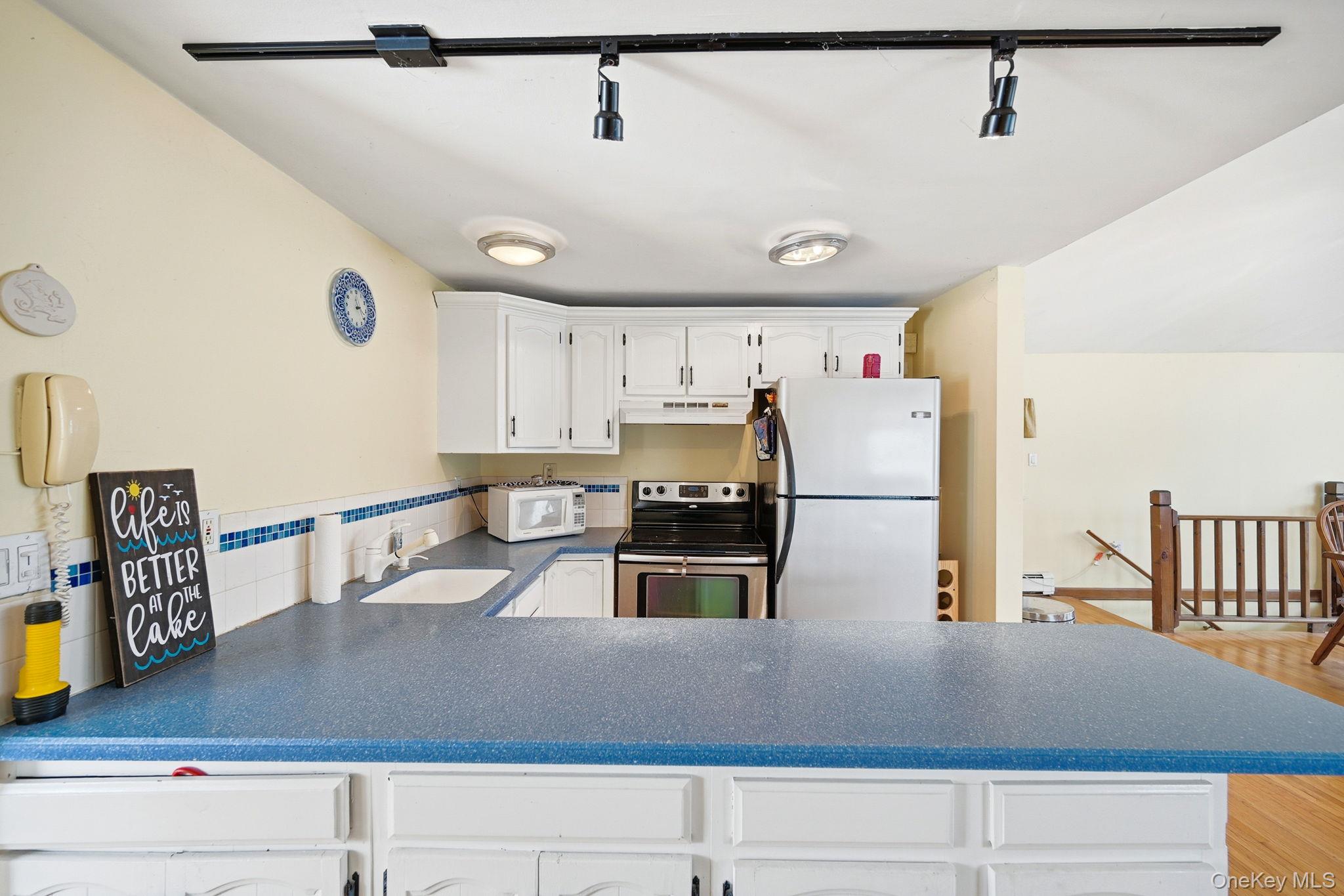 #8 photo, 8 Wendy Way, Warwick , NY 10925