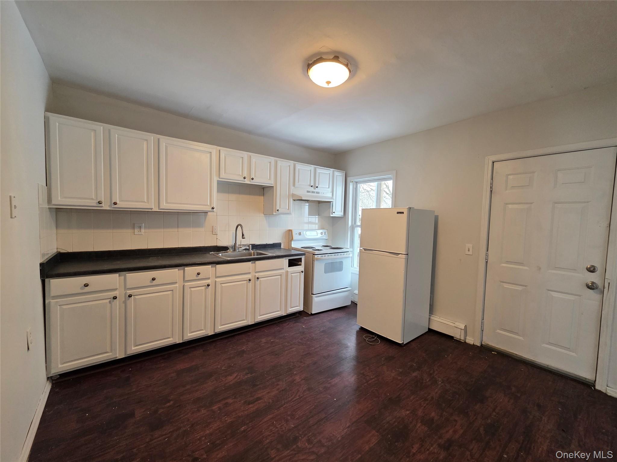 #7 photo, 190 Winnikee Avenue, Poughkeepsie , NY 12601