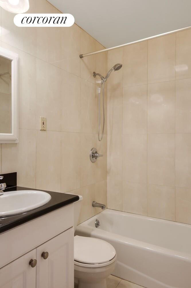 #8 photo, New York City, मैनहटन SoHo , NY 10013