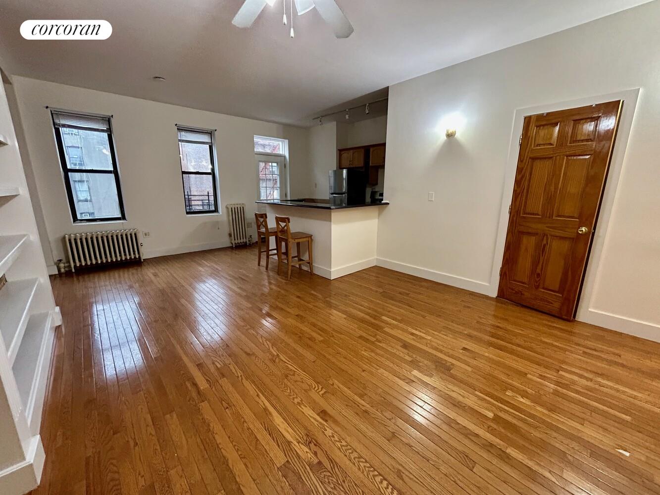 #3 photo, Brooklyn, ब्रुकलीन Bay Ridge , NY 11209