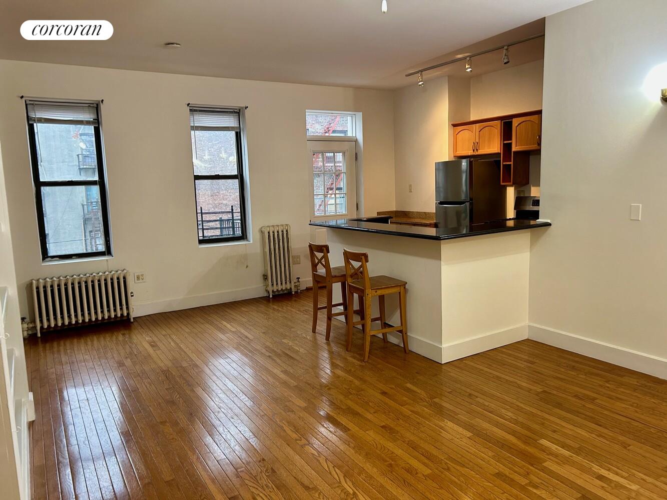 #4 photo, Brooklyn, ब्रुकलीन Bay Ridge , NY 11209