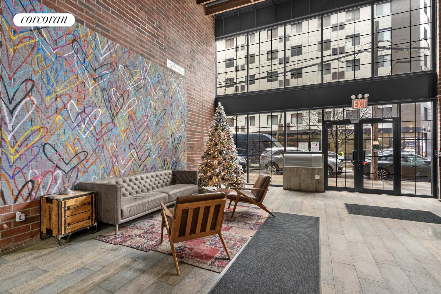 #17 photo, 42-60 CRESCENT Street, लॉन्ग आइलैंड सिटी Long Island City , NY 11101