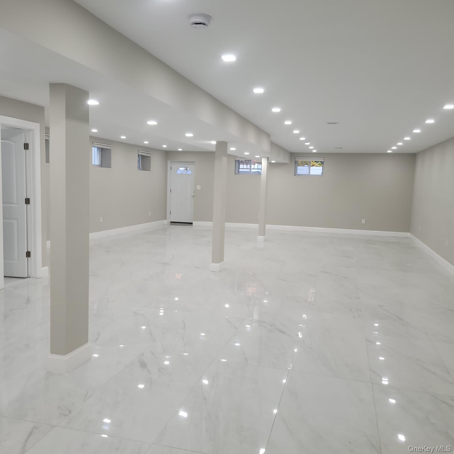 #14 photo, 1724 New Haven Avenue, Куинс ‖ Far Rockaway , NY 11691