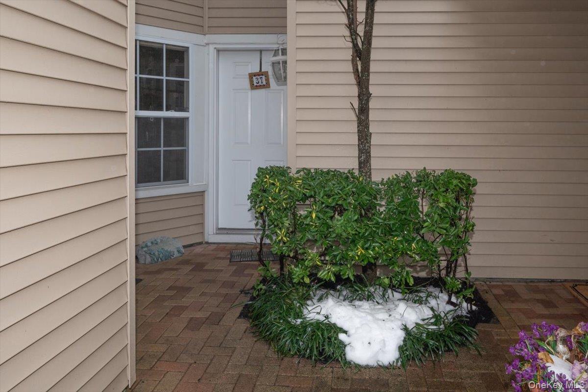 #3 photo, 37 Windwatch Drive, Hauppauge , NY 11788