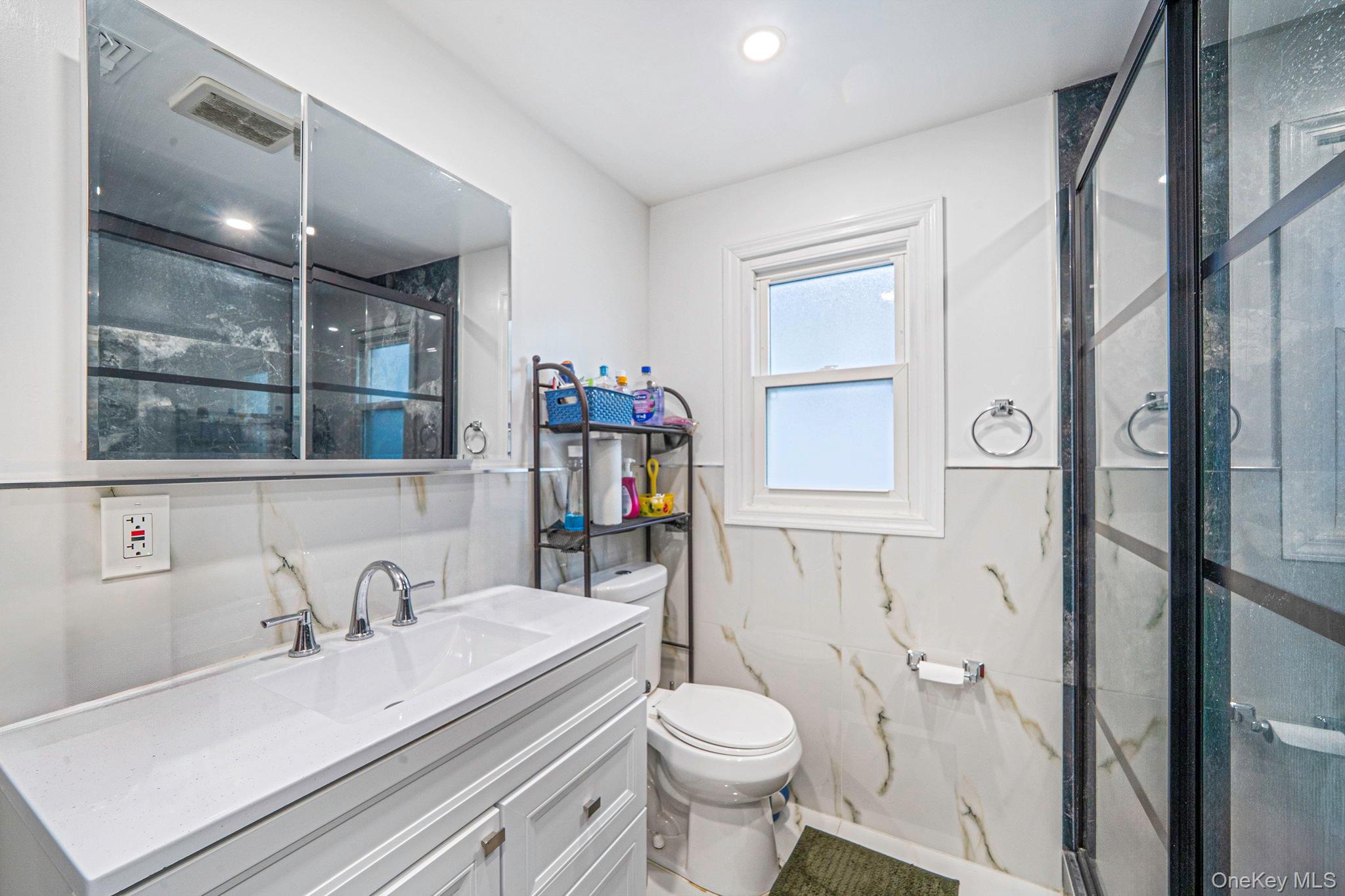 #11 photo, 146 Terrace Avenue, מחוז נסאו Elmont , NY 11003