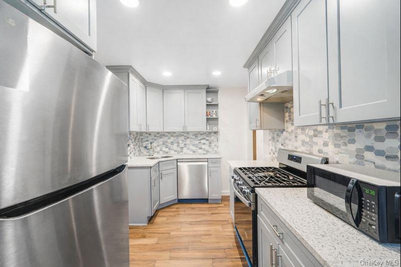 #5 photo, 146 Terrace Avenue, מחוז נסאו Elmont , NY 11003