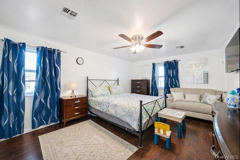 #9 photo, 146 Terrace Avenue, מחוז נסאו Elmont , NY 11003