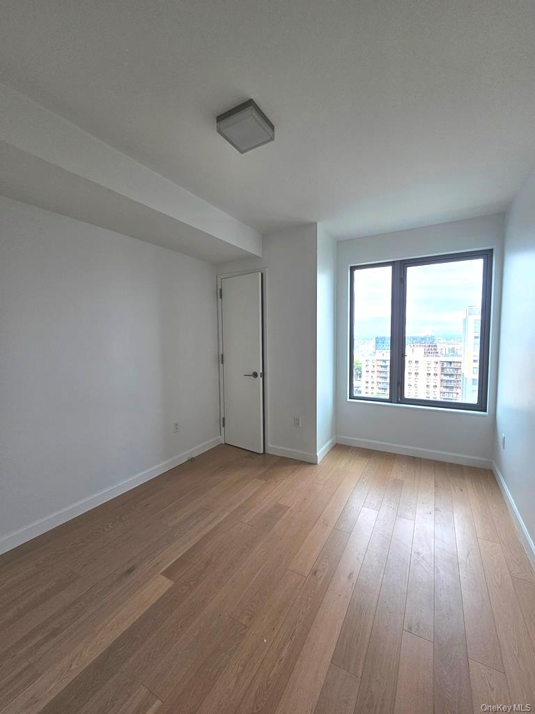 #6 photo, 138-35 39th Avenue, Куинс ‖ Flushing , NY 11354