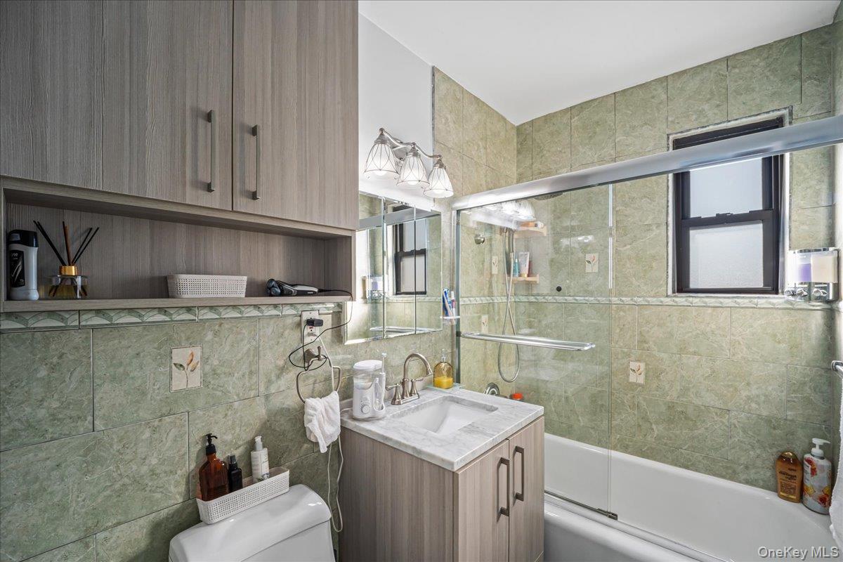 #10 photo, 155-14 86 Street, Куинс ‖ Howard Beach , NY 11414