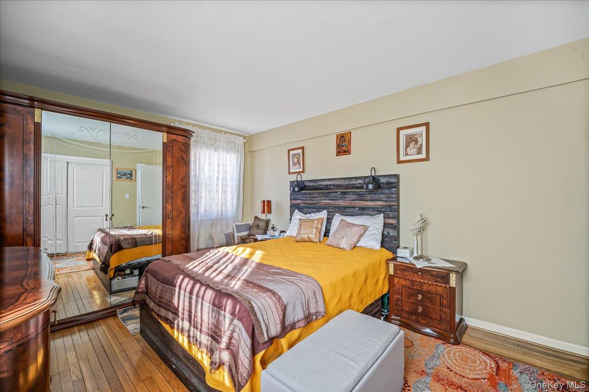 #12 photo, 155-14 86 Street, Куинс ‖ Howard Beach , NY 11414