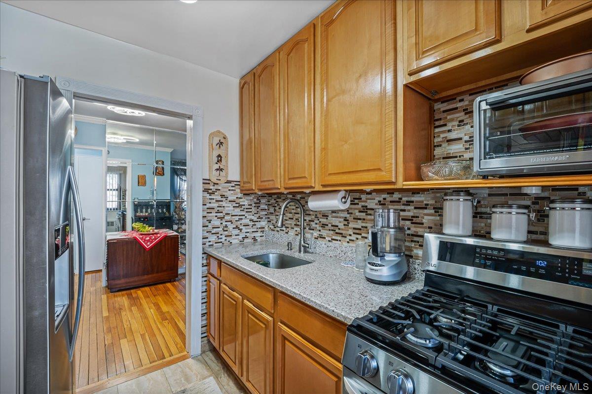 #9 photo, 155-14 86 Street, Куинс ‖ Howard Beach , NY 11414