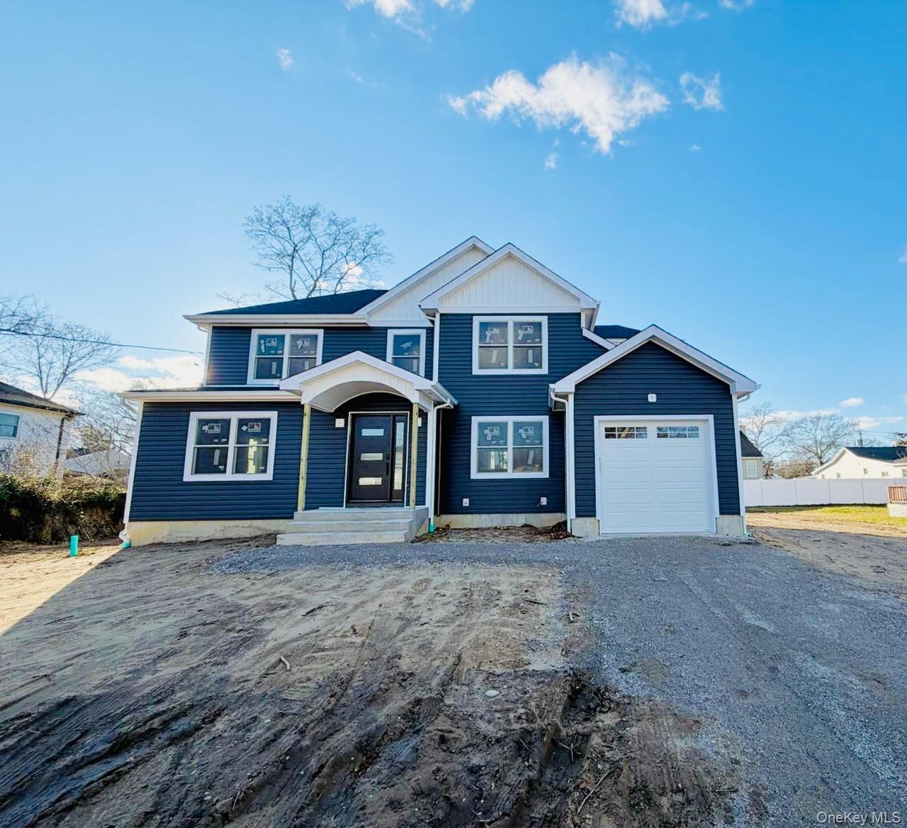 #2 photo, 176 W Beaver Drive, Саффолк ‖ Mastic Beach , NY 11951