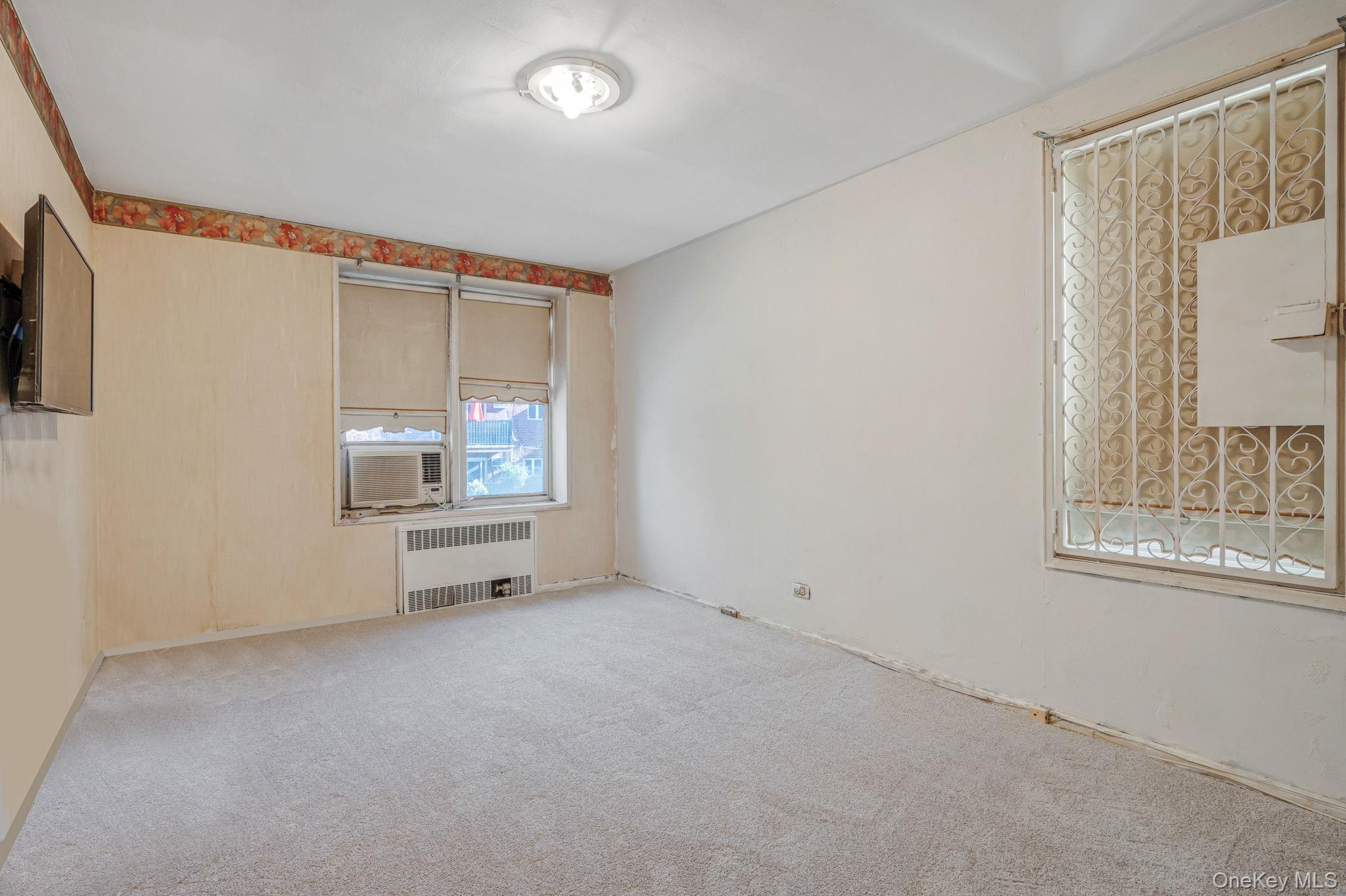 #7 photo, 2552 E 7 Street, Бруклин ‖ Brooklyn , NY 11235