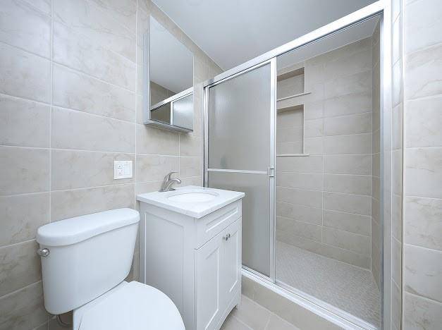 #11 photo, 2166 West 9th St, הברונקס Gravesend , NY 11223