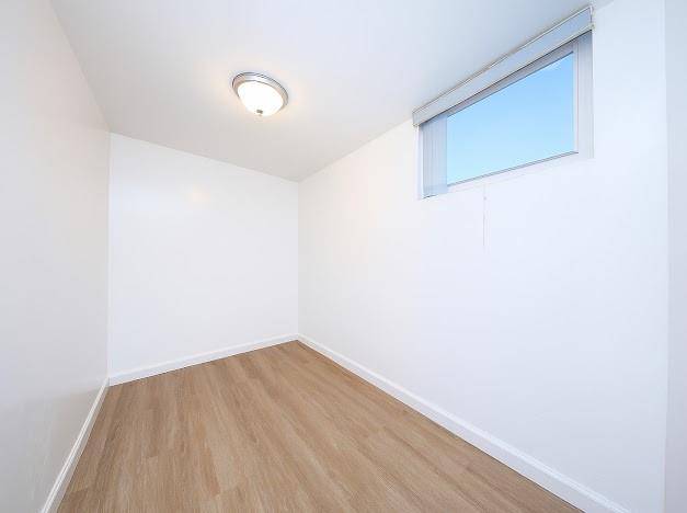 #16 photo, 2166 West 9th St, הברונקס Gravesend , NY 11223