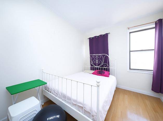 #18 photo, 2166 West 9th St, הברונקס Gravesend , NY 11223