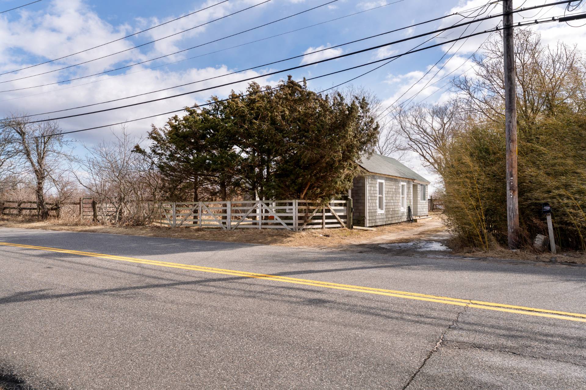 #1 photo, 396 Reeves, Riverhead, Саффолк ‖ Riverhead , NY 11901