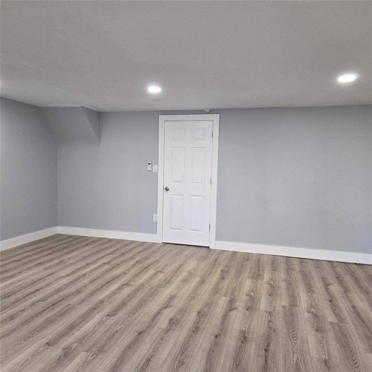 #12 photo, 2713 Avenue Y, הברונקס Sheepshead Bay , NY 11235