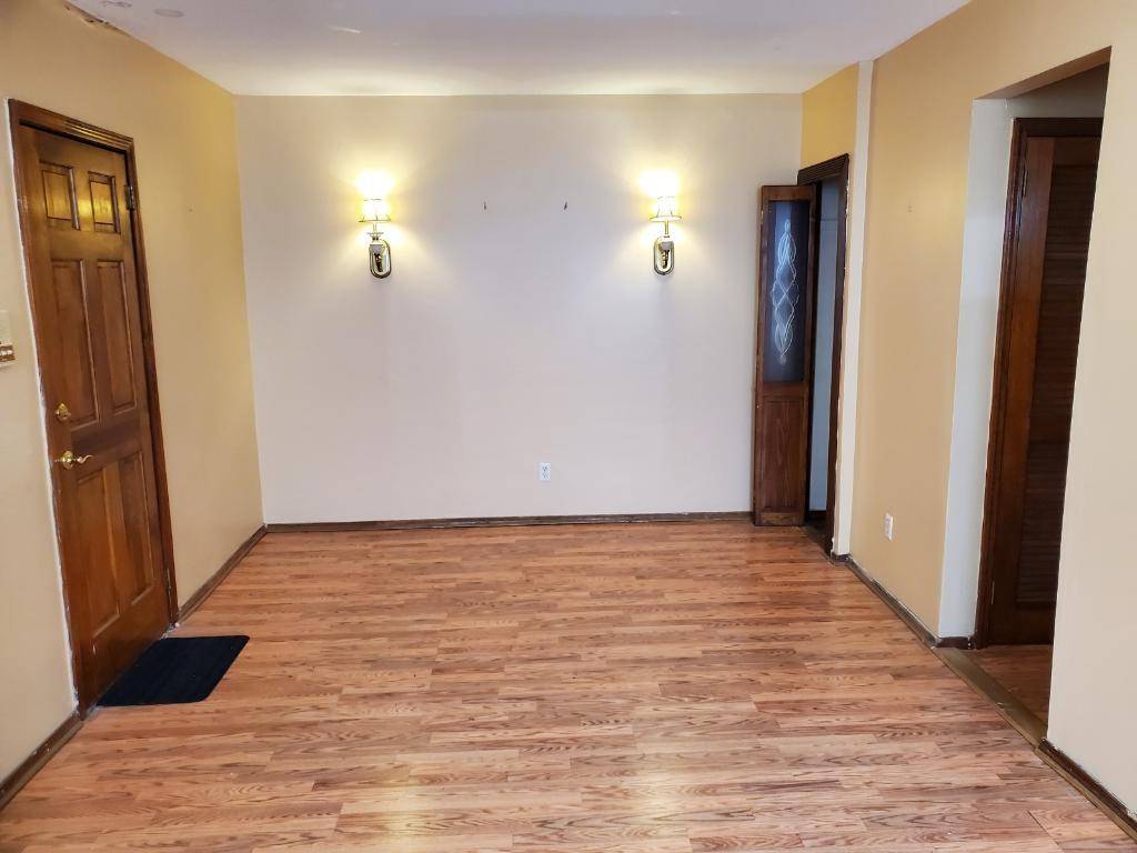 #10 photo, 515 81st St, ब्रुकलीन Bay Ridge , NY 11209