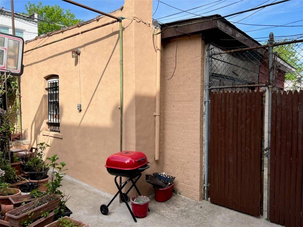 #22 photo, 515 81st St, ब्रुकलीन Bay Ridge , NY 11209