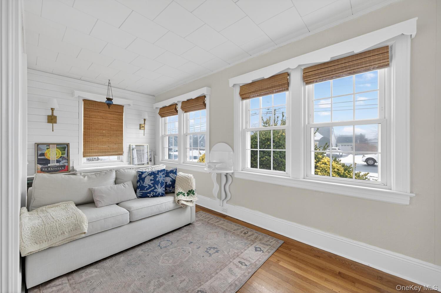 #11 photo, 9 Garden Place, Bay Shore , NY 11706