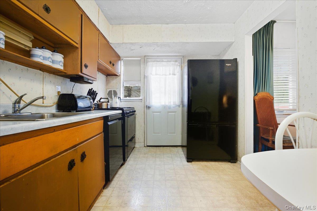 #9 photo, 25 Lois Lane, Нассау ‖ Farmingdale , NY 11735