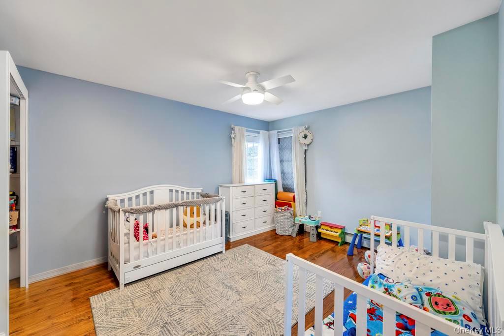 #20 photo, 62 Forest Avenue, מחוז סאפוק Lake Grove , NY 11755