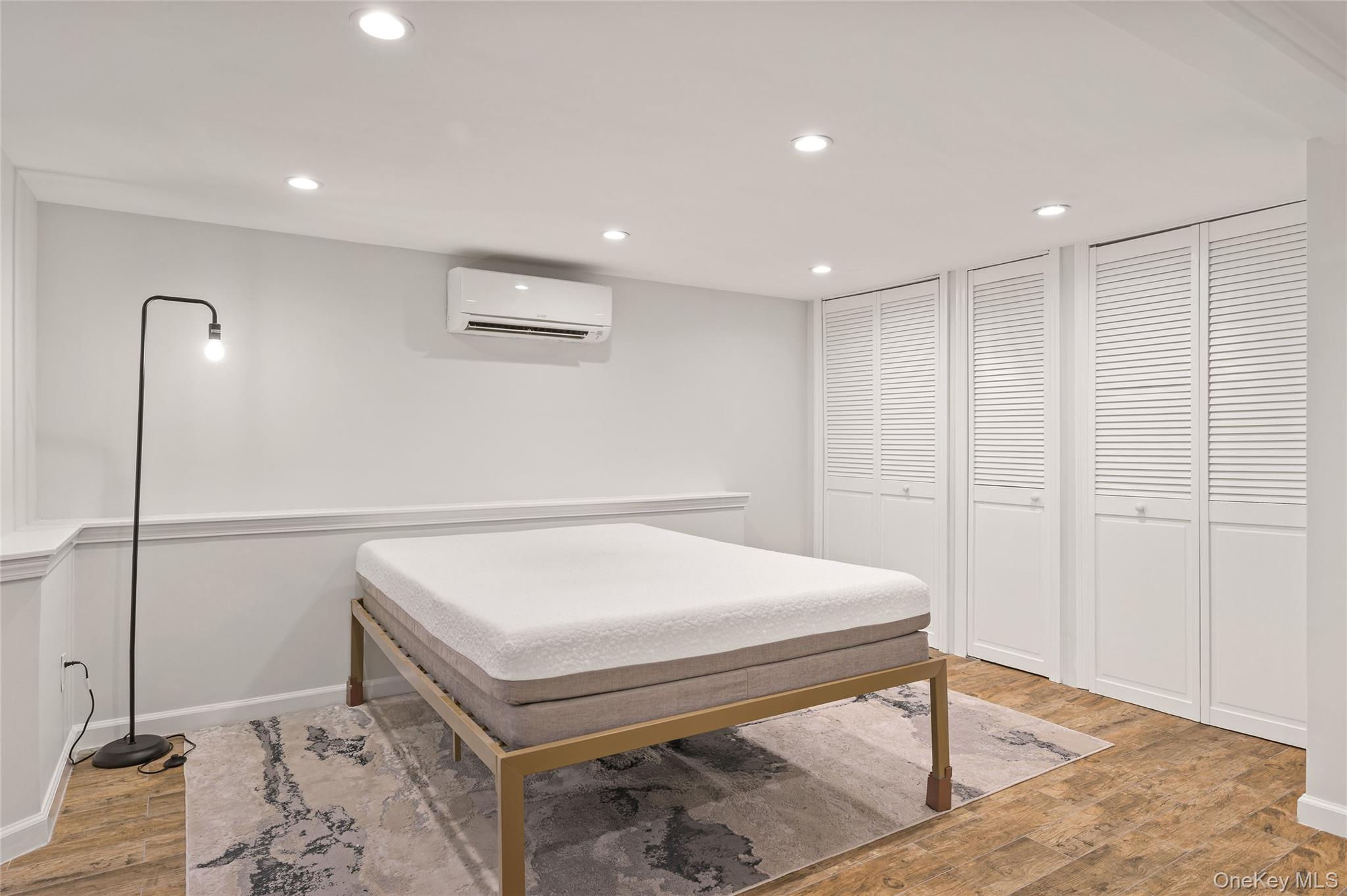 #12 photo, 150 Kings Highway, New Rochelle , NY 10801