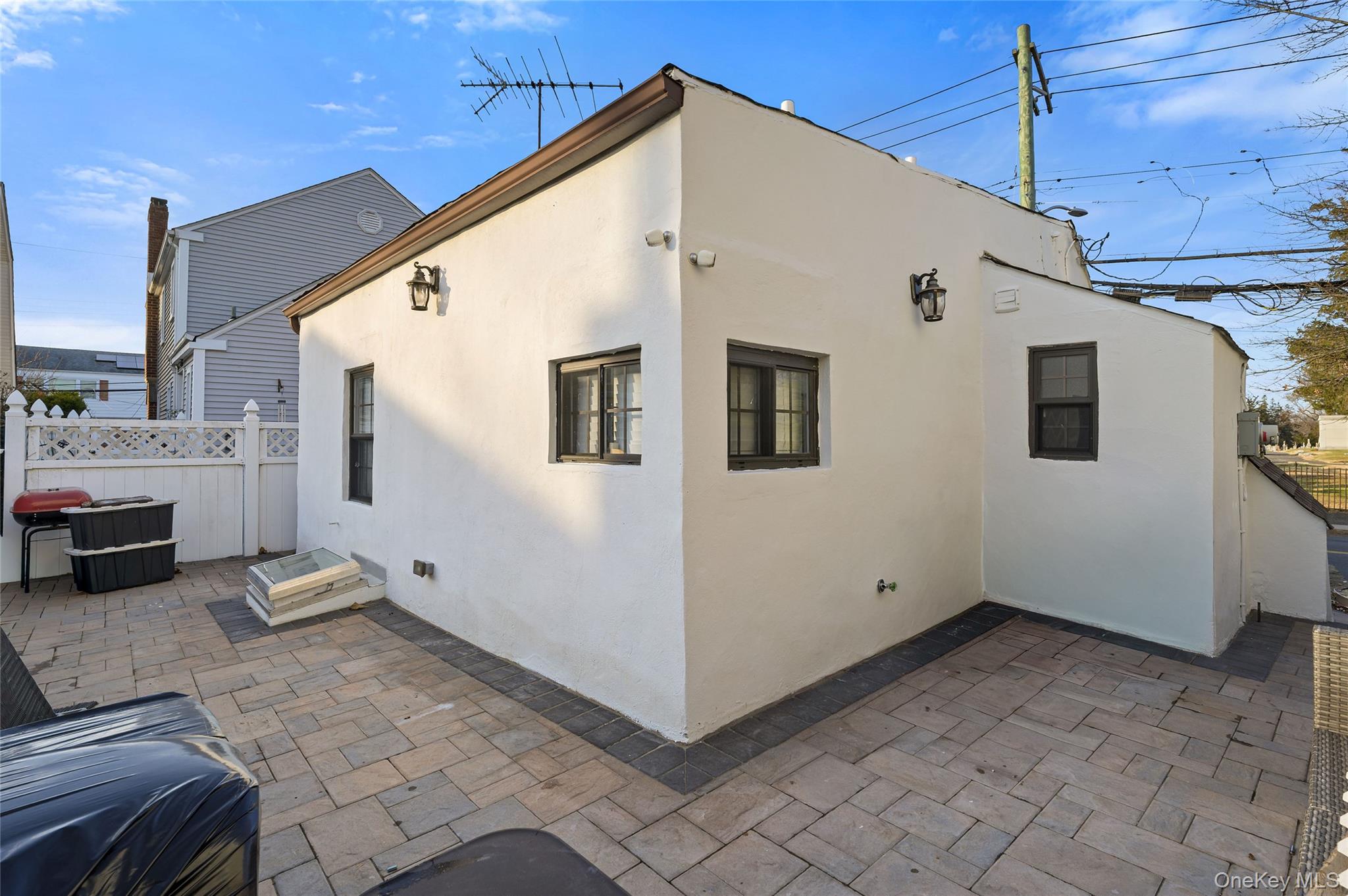 #18 photo, 150 Kings Highway, New Rochelle , NY 10801