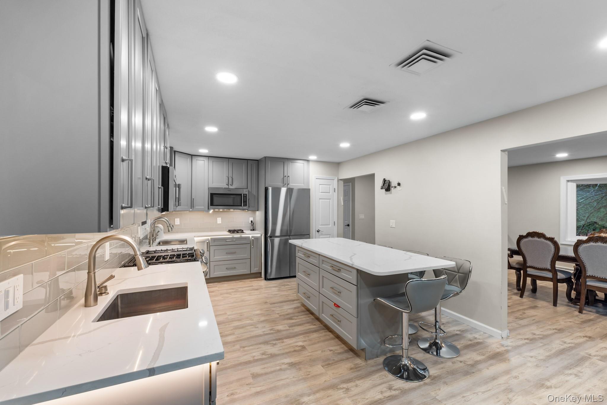 #14 photo, 9 Cannan Road, Chestnut Ridge , NY 10977