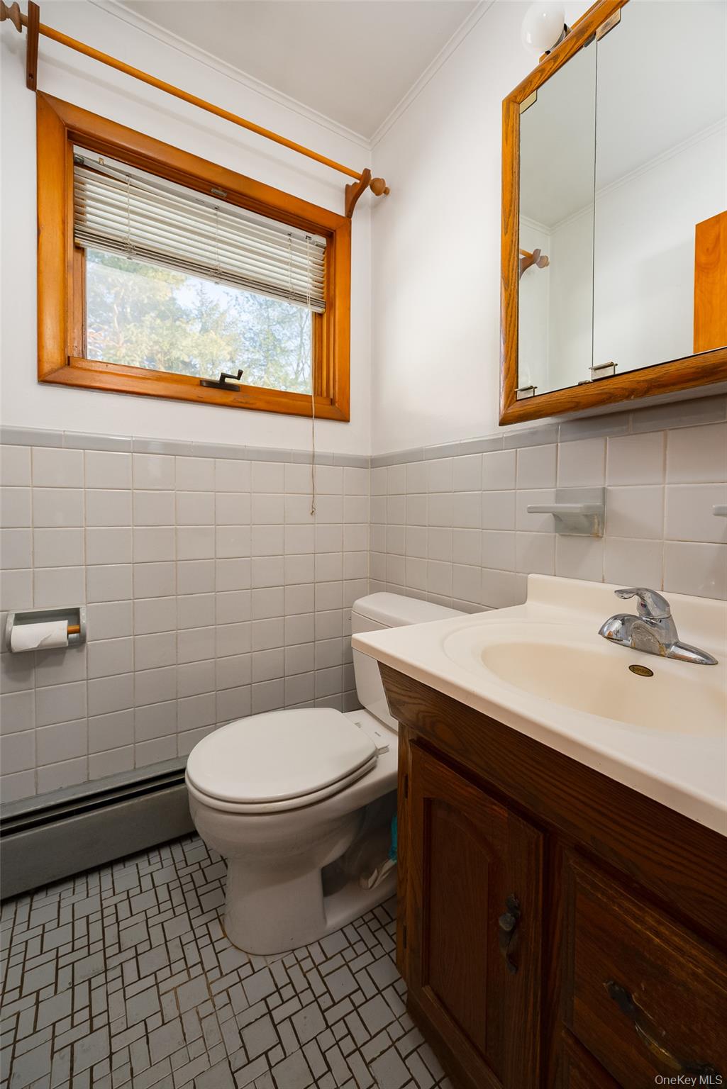 #12 photo, 201 Linden Avenue, Red Hook , NY 12571