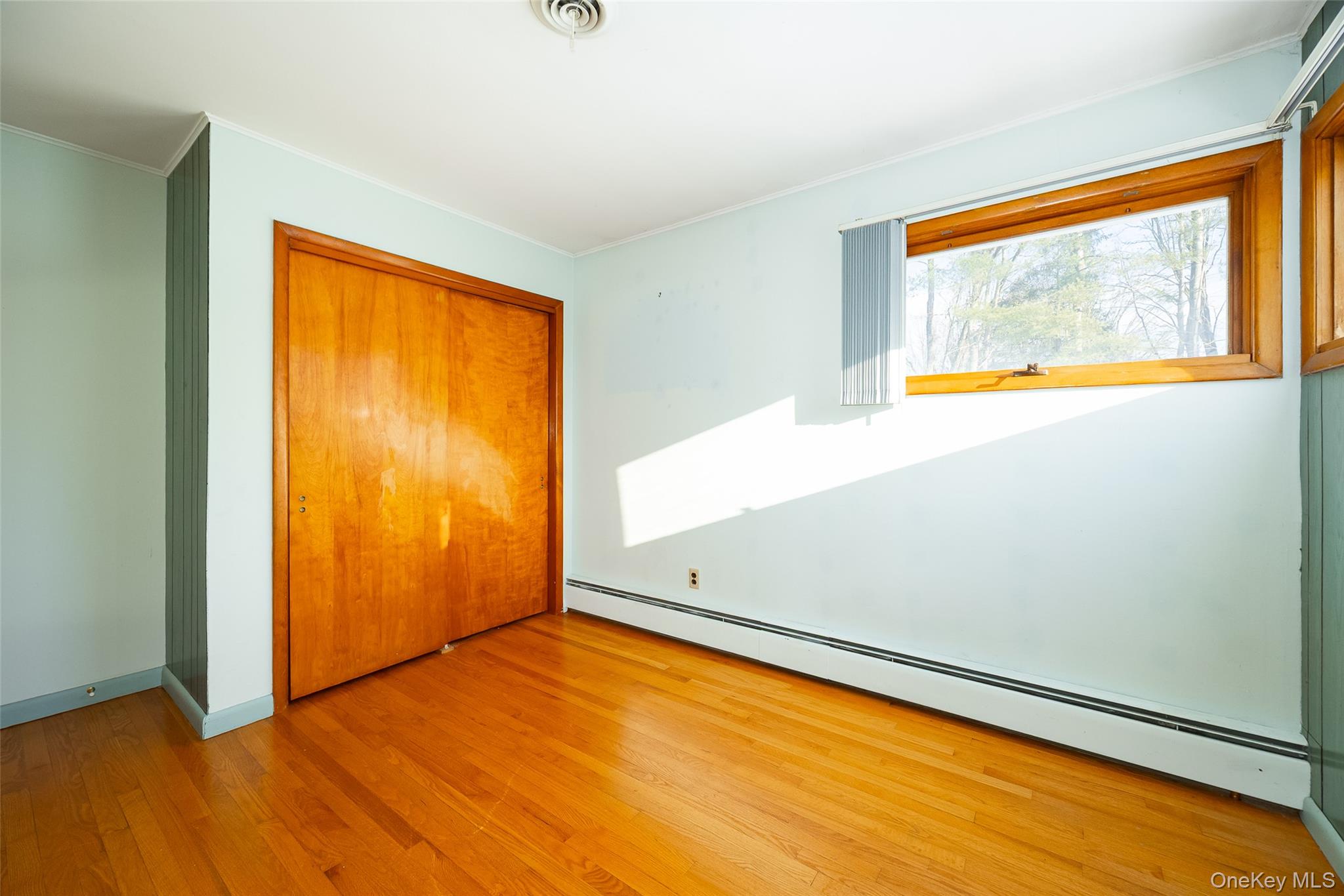 #14 photo, 201 Linden Avenue, Red Hook , NY 12571