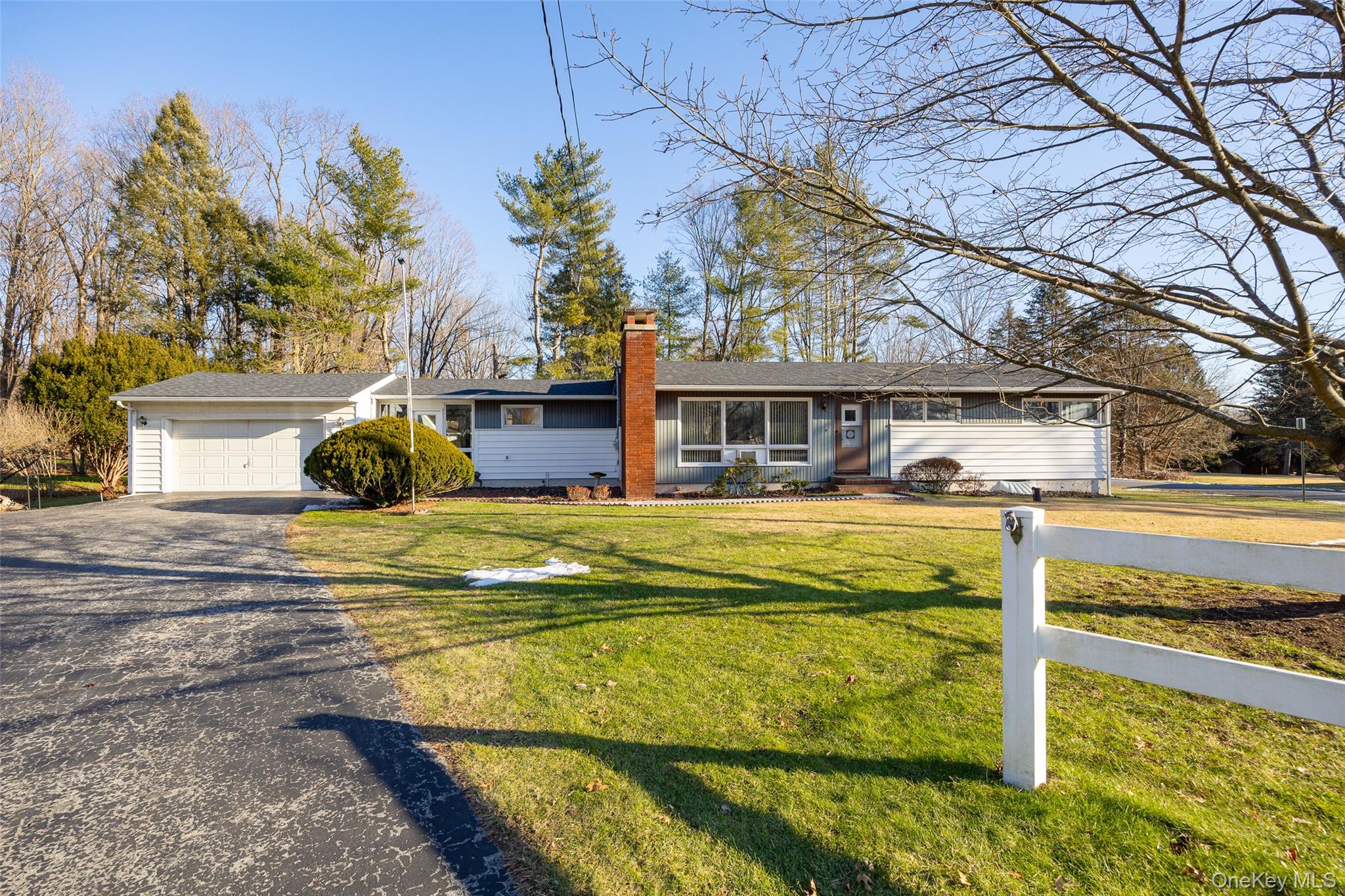 #2 photo, 201 Linden Avenue, Red Hook , NY 12571