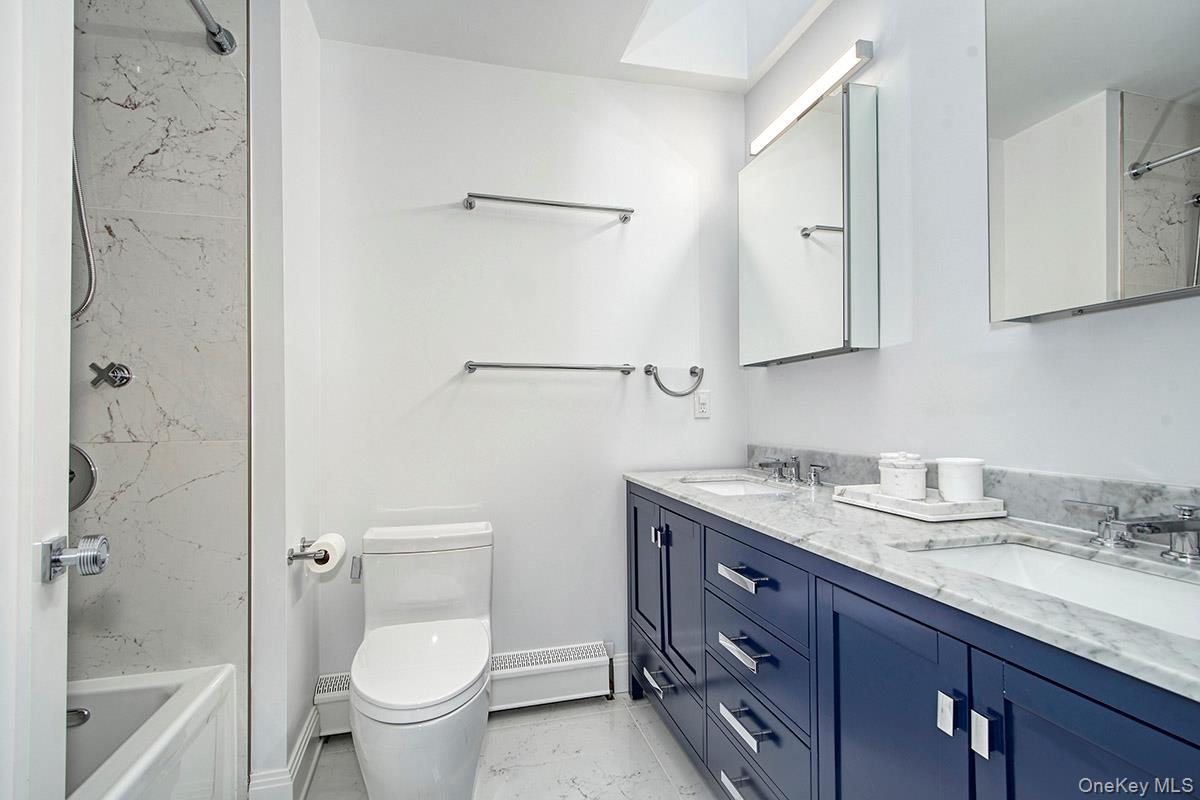 #18 photo, 2 Whippoorwill Close, Chappaqua , NY 10514