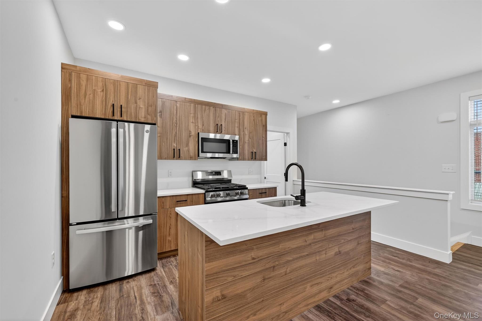 #6 photo, 19 Welling Place (2A), Warwick , NY 10990