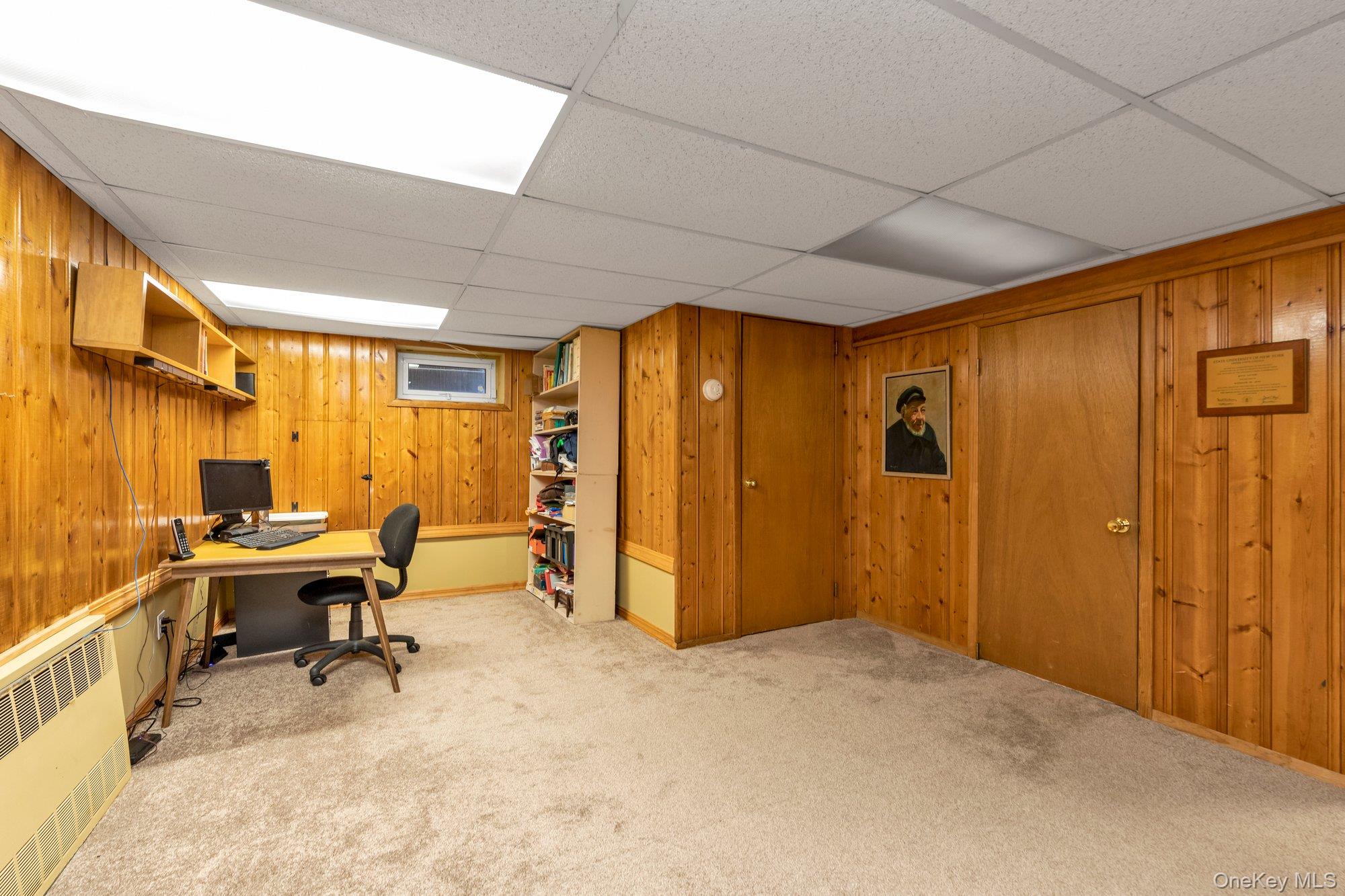 #18 photo, 1355 Sally Court, नासाउ काउंटी East Meadow , NY 11554