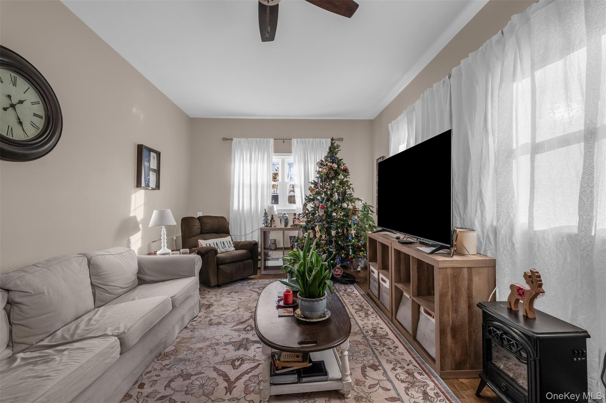 #8 photo, 39 Appel Drive, सफ़ोक काउंटी Shirley , NY 11967