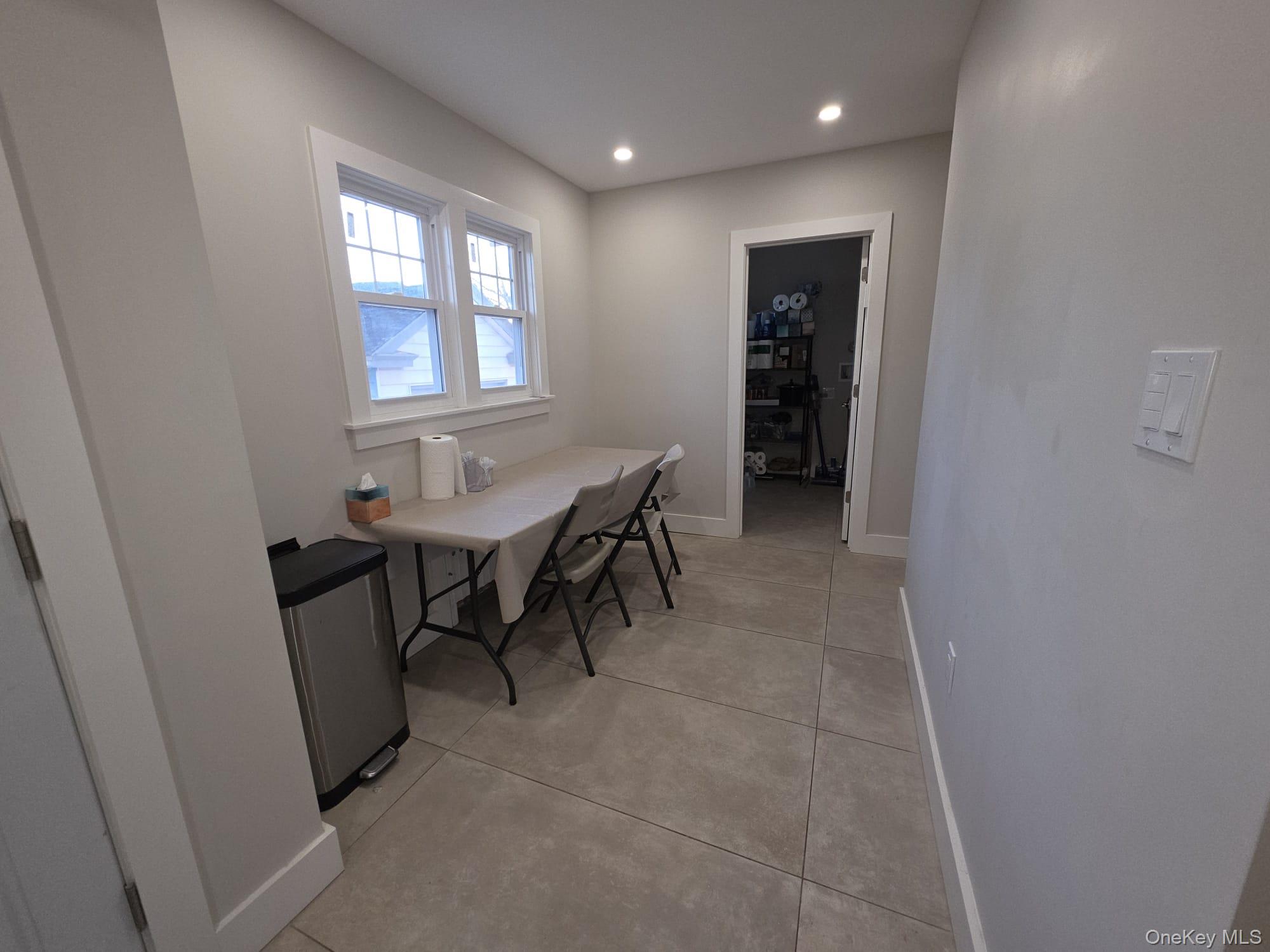 #8 photo, 325 Pacific Avenue, מחוז נסאו Cedarhurst , NY 11516