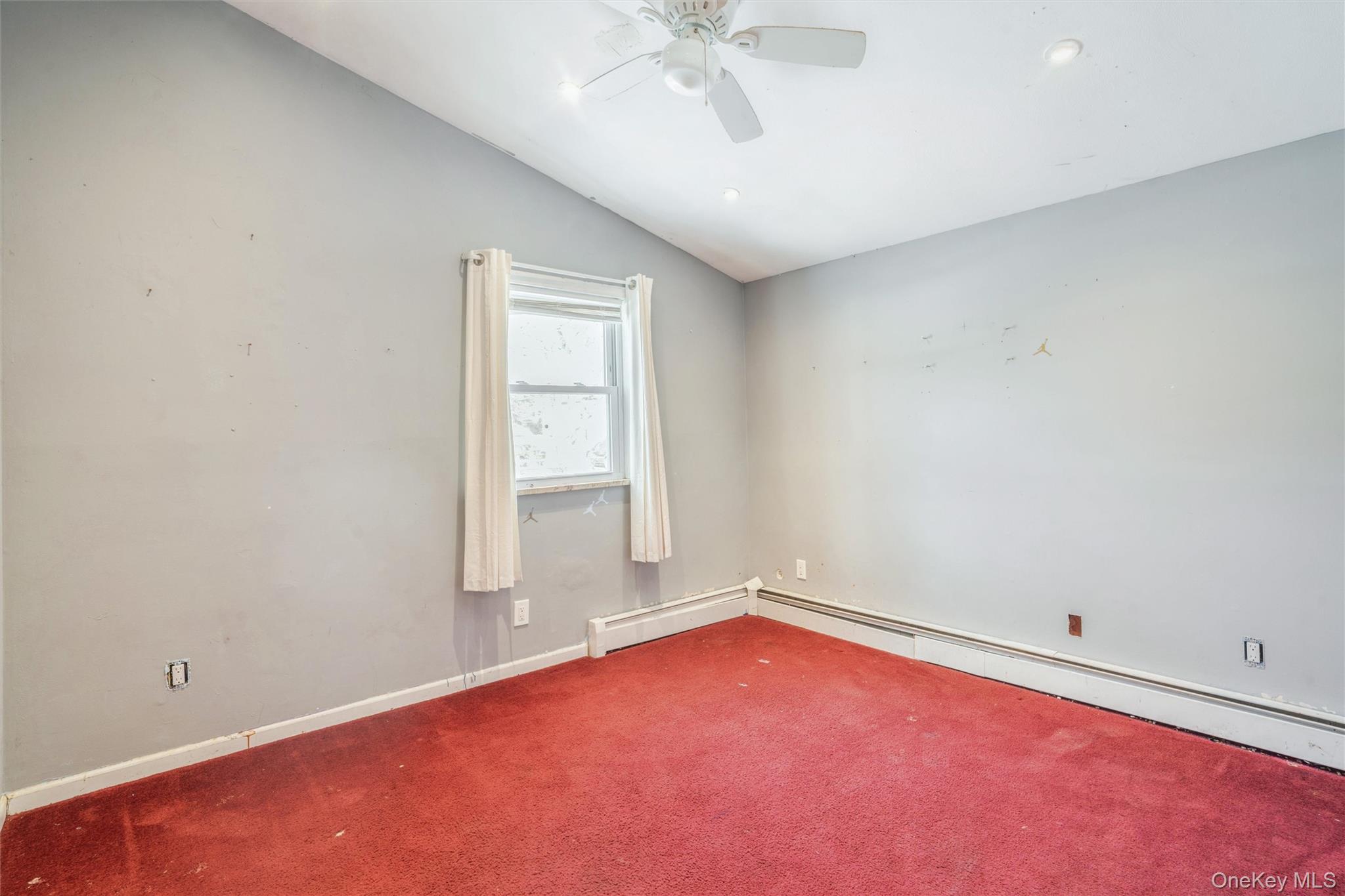 #14 photo, 4 Laurel Lane, Shirley , NY 11967