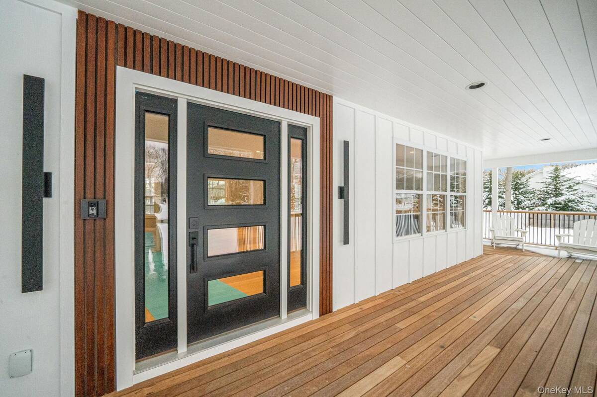 #1 photo, 7 Sander Court, Саффолк ‖ Middle Island , NY 11953